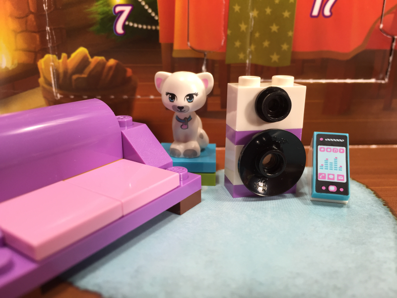Illustration for article titled Review: Lego Friends, City, Star Wars advent calendars--day 21